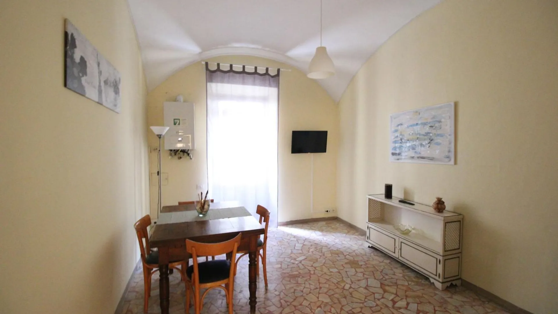 The House Of Painting Apartment Siena 0*,  Italy
