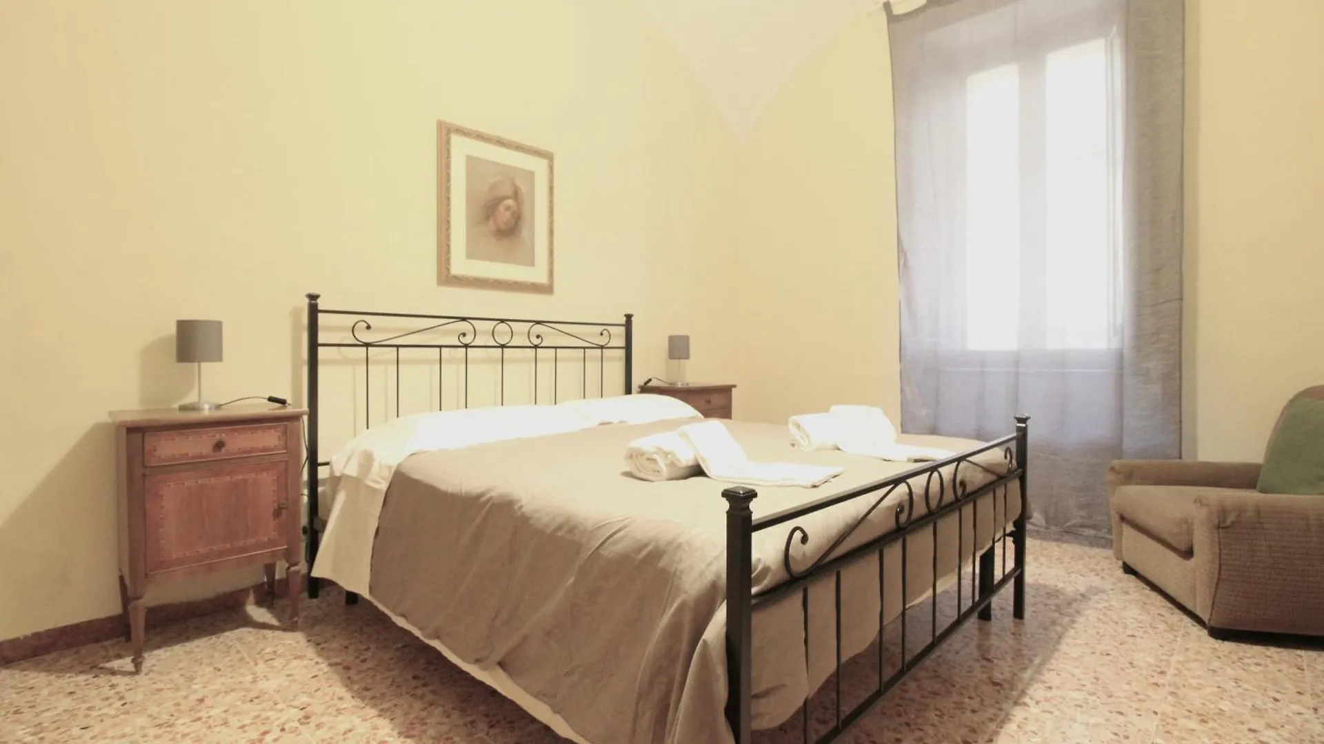 The House Of Painting Apartment Siena Italy
