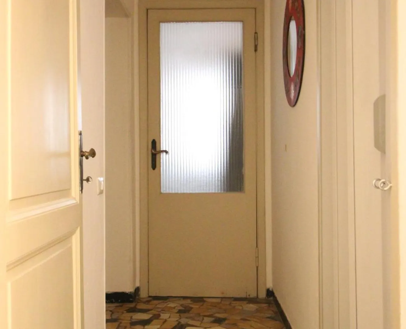 The House Of Painting Apartment Siena